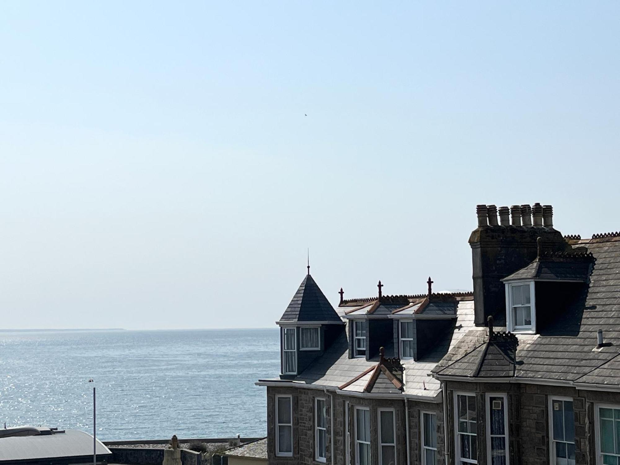 Spacious Home Near Seafront & Train Station 5 Bed Sleeps 10- Central Penzance Exterior foto