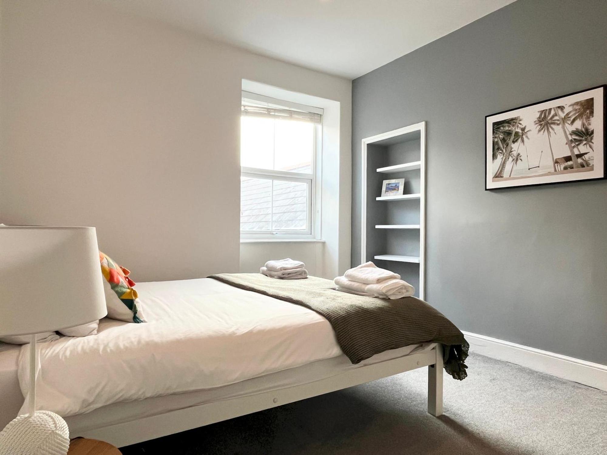 Spacious Home Near Seafront & Train Station 5 Bed Sleeps 10- Central Penzance Exterior foto